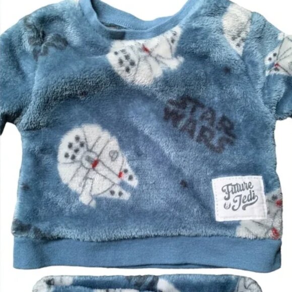 NWT Star Wars "Future Jedi" Millenium Falcon Plush Sweat Set - Picture 3 of 4